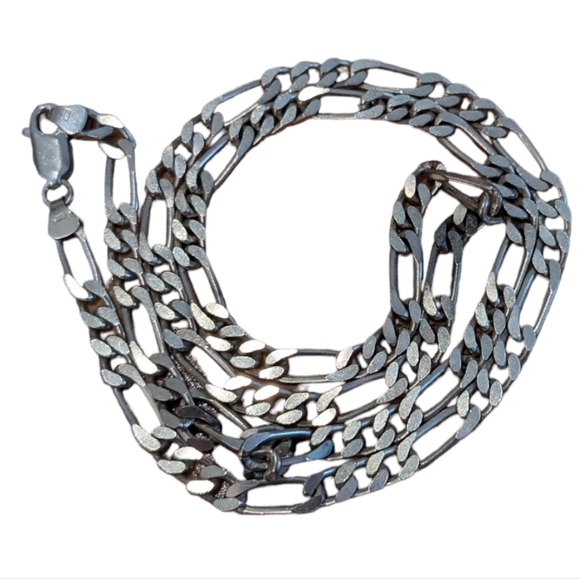 Vintage Figaro Sterling Silver 925 Chain Necklace with Diamond-Cut Links - Picture 5 of 16
